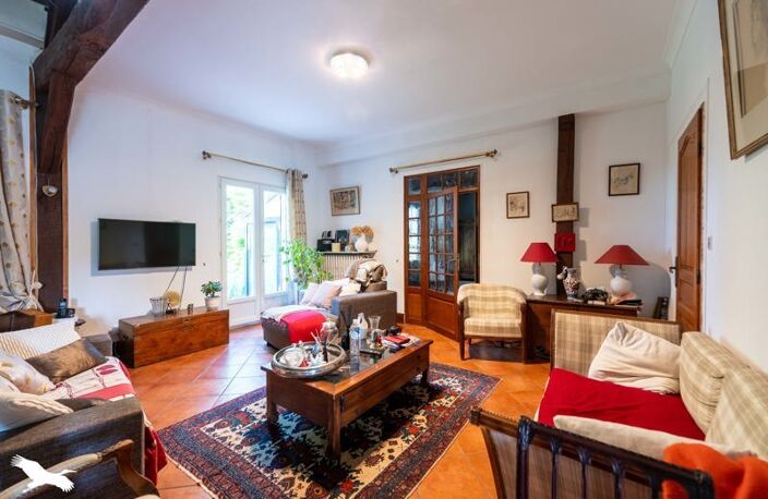 Vente maison 7 pièces 166 m² Mehun-sur-Yèvre (18500) — photo 2
