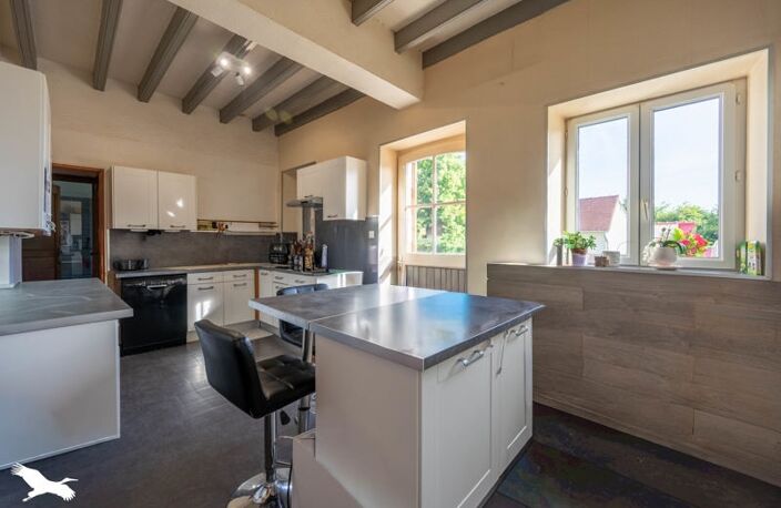 Vente maison 7 pièces 166 m² Mehun-sur-Yèvre (18500) — photo 4