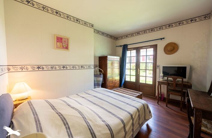 Vente maison 7 pièces 166 m² Mehun-sur-Yèvre (18500) — photo 5