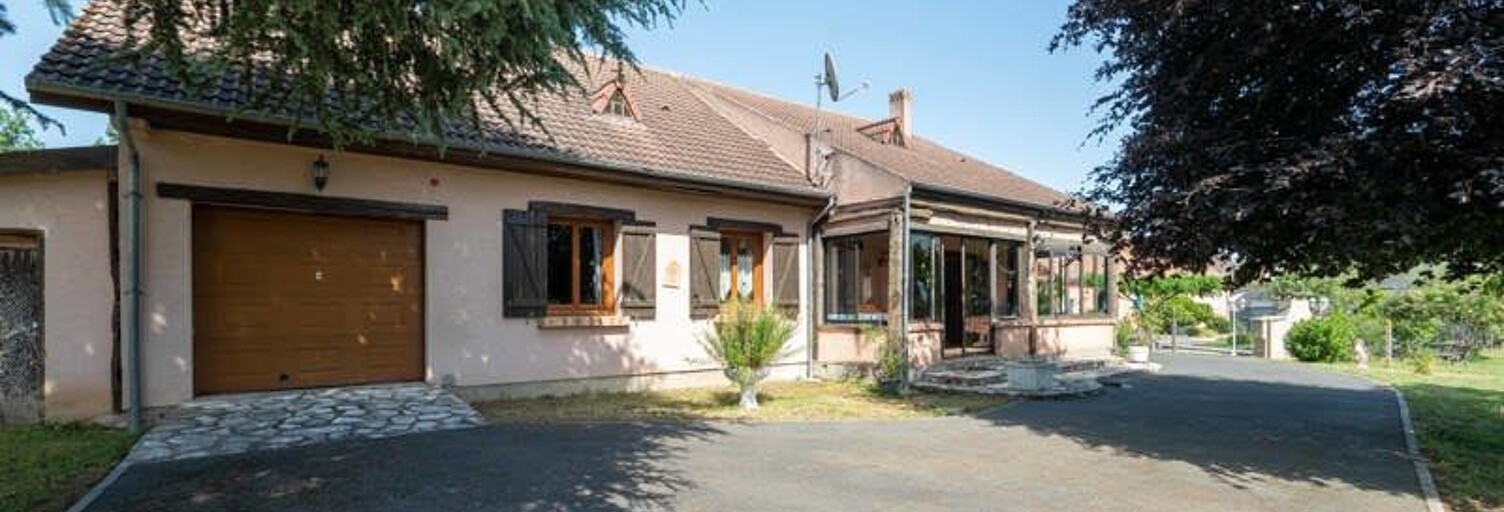 Maison 5 Pièces 137 m² à vendre à Mehun-sur-Yèvre (18500)