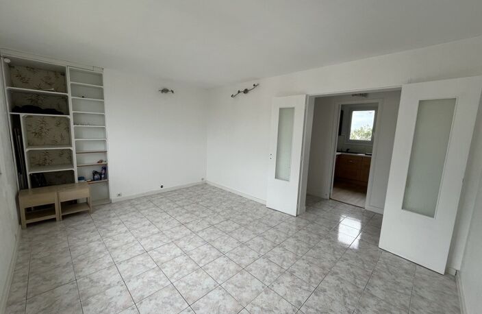 Vente appartement 3 pièces 54 m² Les Clayes-sous-Bois (78340) — photo 4
