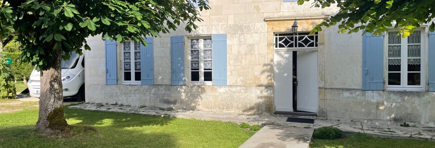 Maison 6 Pièces 154 m² à vendre à Clam (17500)