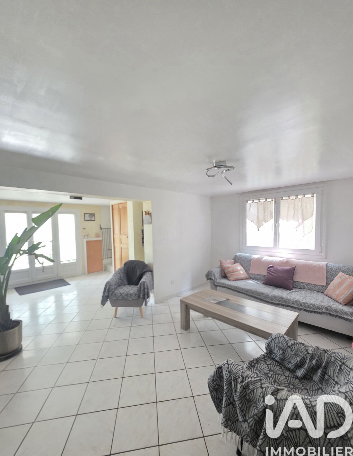 Vente Maison/villa 5 pièces - Photo 4