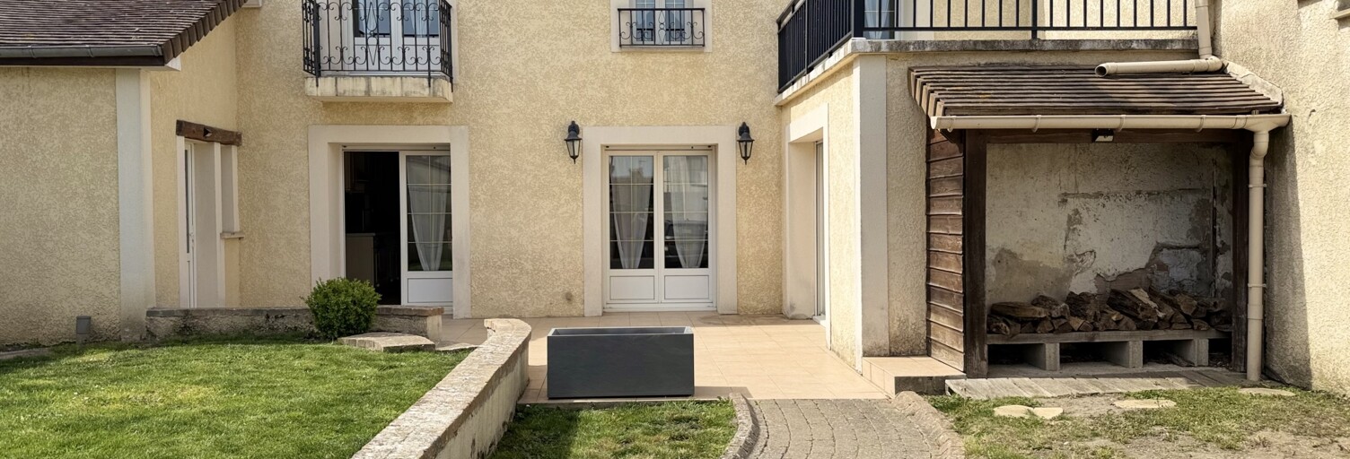 Maison 5 Pièces 93 m² à louer à Perdreauville (78200)