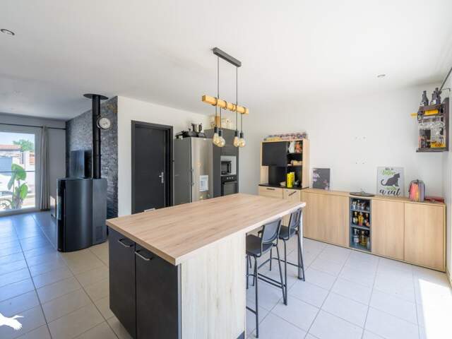 Contemporaine de 4 pièces principales — photo du bien