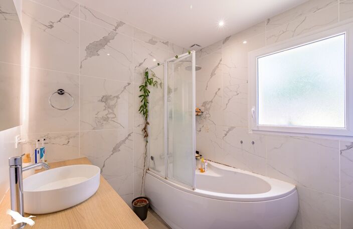 Contemporaine de 4 pièces principales — photo 5