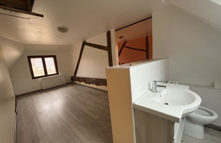 Maison en pierre de 3 pièces principales — photo 5