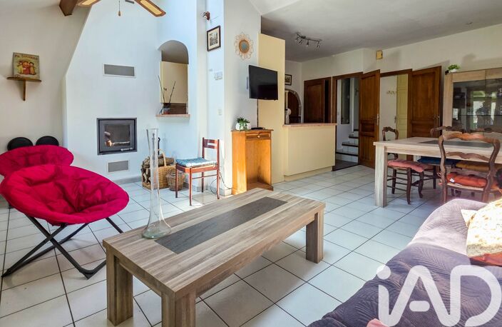 Vente Maison/villa 4 pièces — photo 3