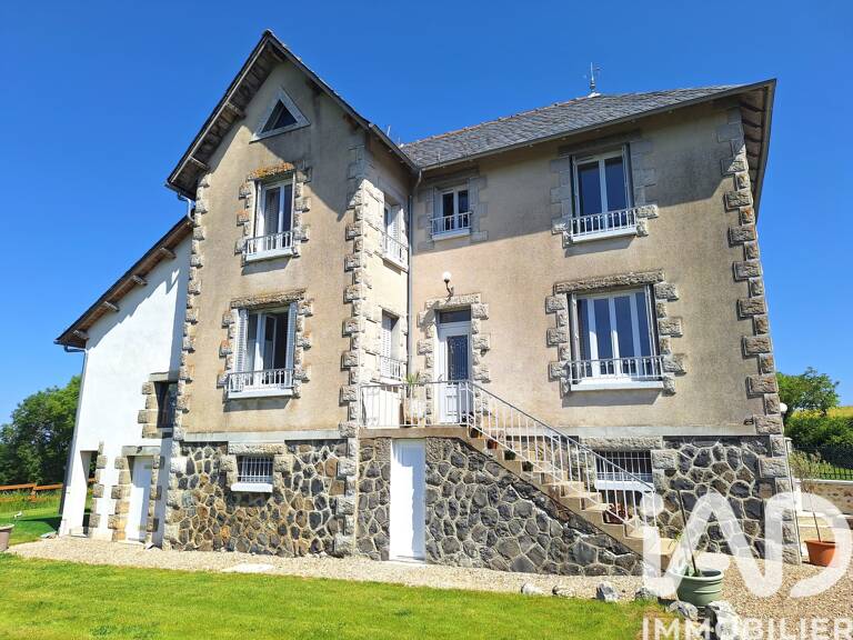 Vente Maison/villa 7 pièces — photo 1