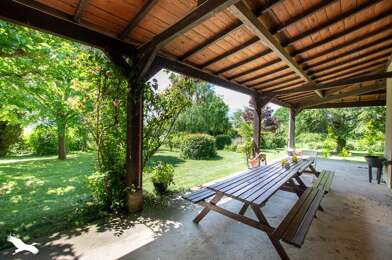 Maison 10 pièces 916960 €