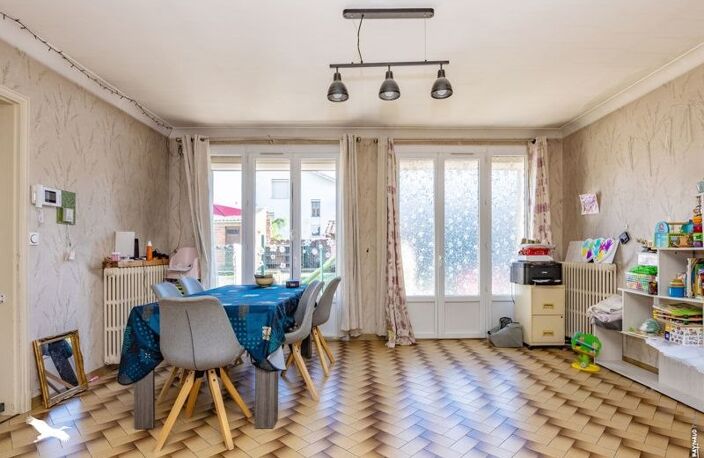 Maison de ville de 8 pièces principales — photo 2