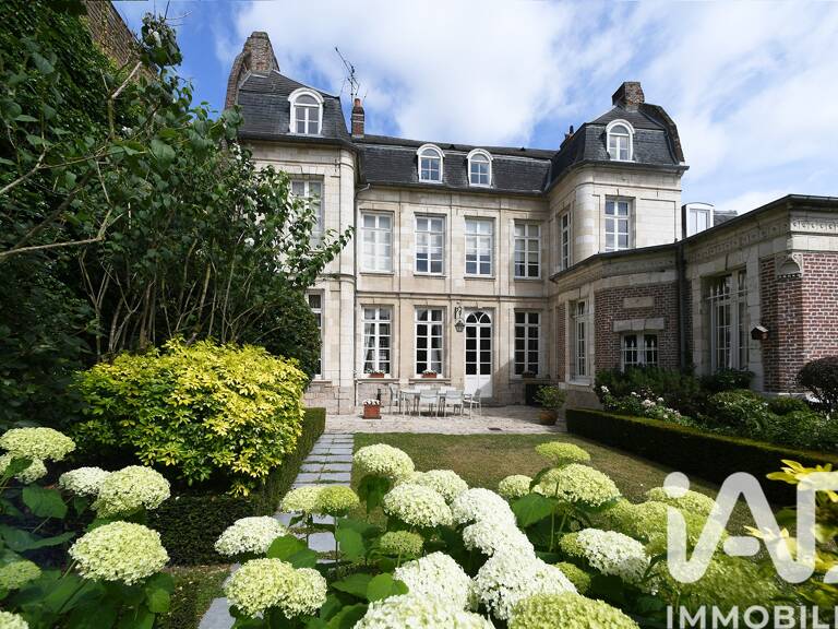 Vente Maison/villa 8 pièces — photo 1