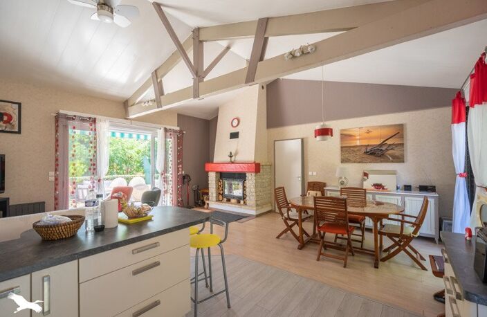 Vente maison 4 pièces 88 m² Meschers-sur-Gironde (17132) — photo 4