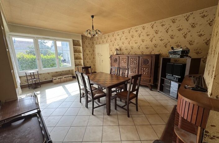 Vente maison 5 pièces 104 m² Soyaux (16800) — photo 2