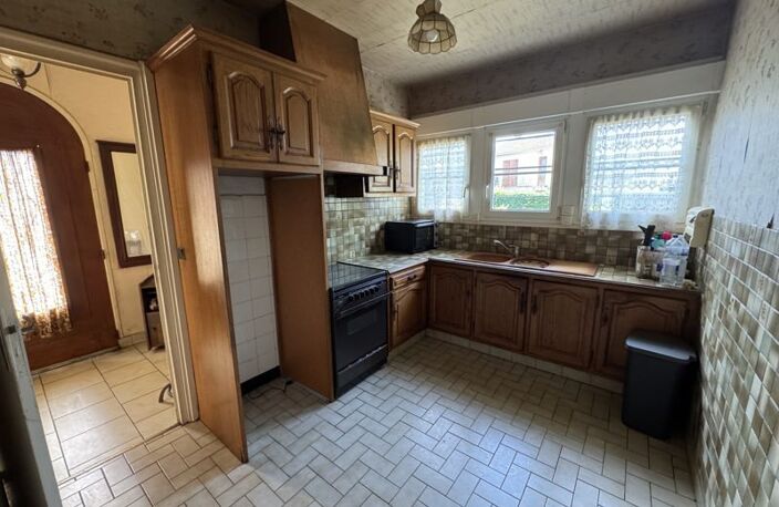 Vente maison 5 pièces 104 m² Soyaux (16800) — photo 4