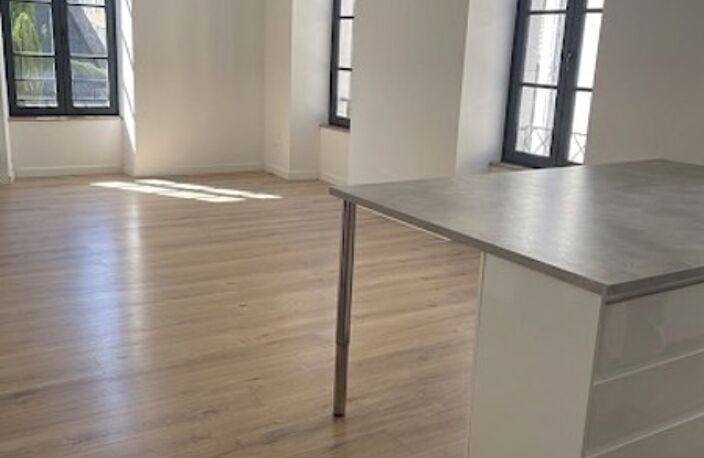 Vente appartement 3 pièces 76 m² Pau (64000) — photo 2
