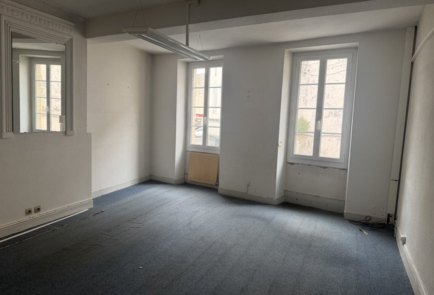 Vente immeuble   Blaye (33390) — photo 1