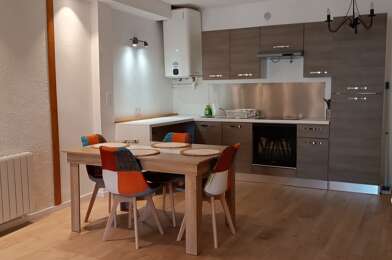 Appartement 3 pièces 790 €
