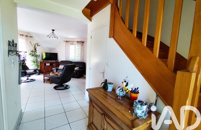 Vente Maison/villa 6 pièces — photo 2