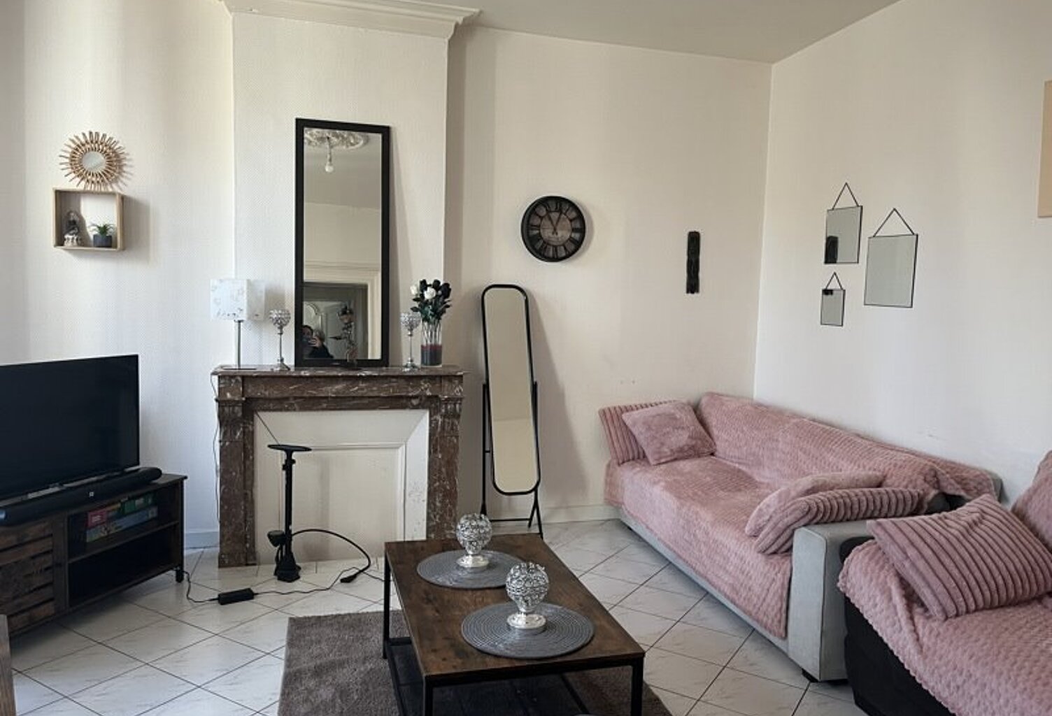 Maison de ville de 7 pièces principales — photo 1