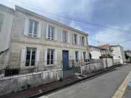 Maison de ville de 7 pièces principales — photo 2