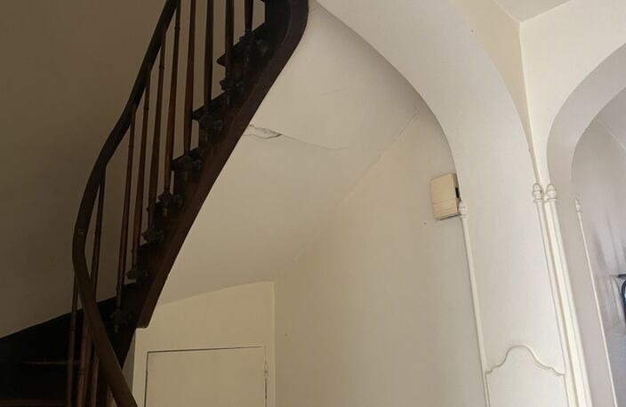 Maison de ville de 7 pièces principales — photo 4