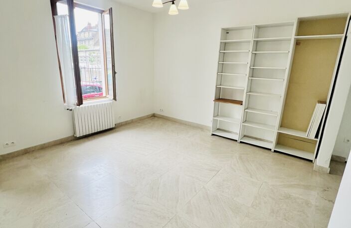 Vente Maison de ville 5 pièces — photo 3
