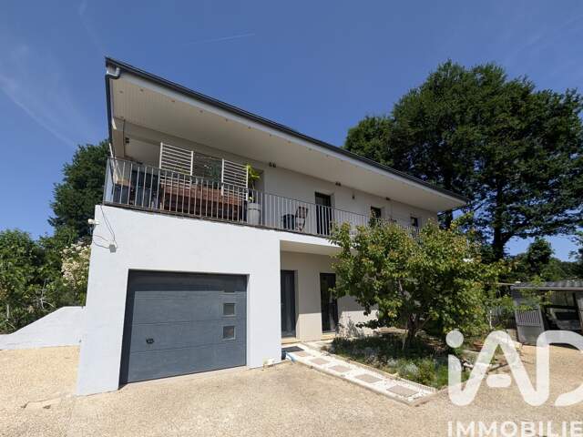 Vente Maison/villa 8 pièces — photo du bien