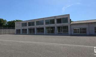 Commerce  250 m² à louer à Aubignan (84810)