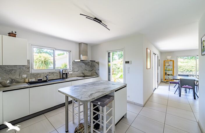 Contemporaine de 4 pièces principales — photo 2