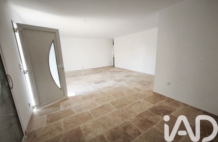 Vente Maison/villa 4 pièces — photo 3