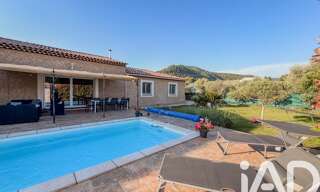 Maison 5 Pièces 128 m² à vendre à Cuges-les-Pins (13780)