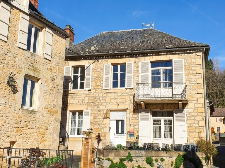Vente Maison/villa 4 pièces — photo 1