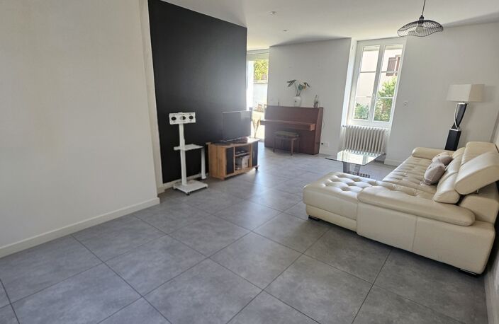 Vente Maison/villa 8 pièces — photo 4
