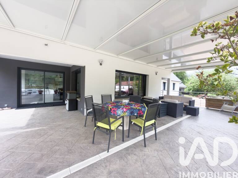 Vente Maison traditionnelle 9 pièces — photo 1