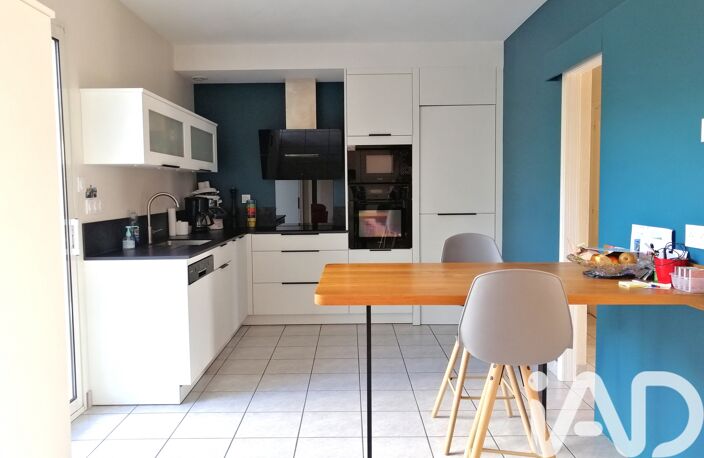 Vente Maison traditionnelle 9 pièces — photo 3