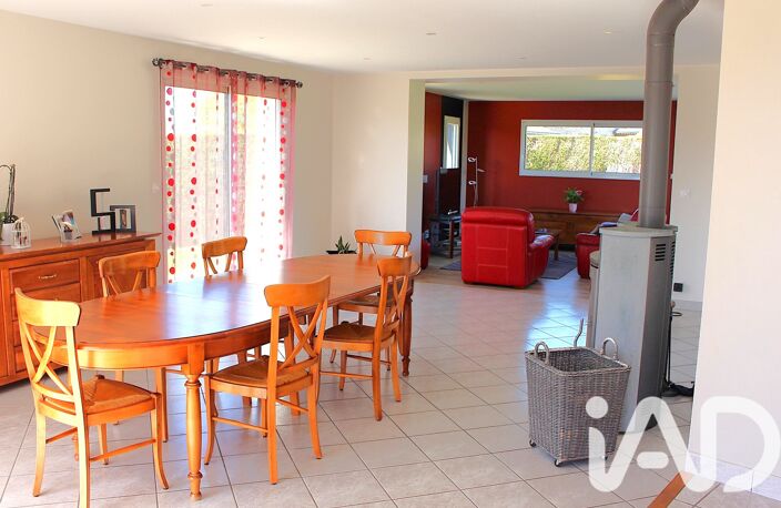 Vente Maison traditionnelle 9 pièces — photo 4