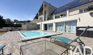 Maison 8 Pièces 240 m² à vendre à Linas (91310)
