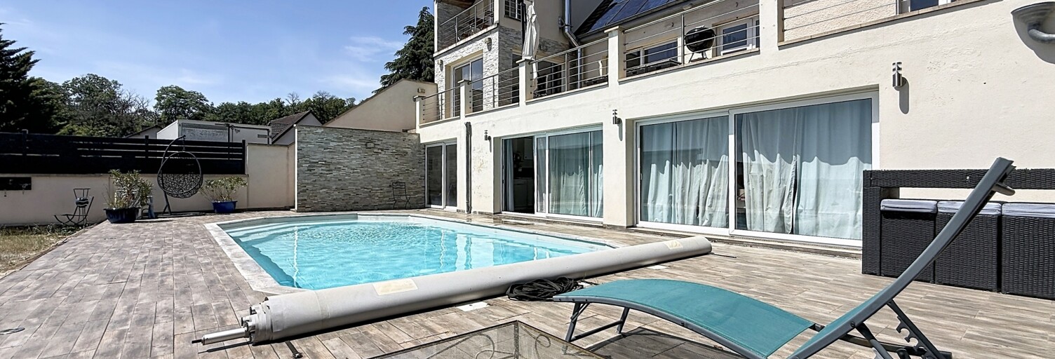 Maison 8 Pièces 240 m² à vendre à Linas (91310)