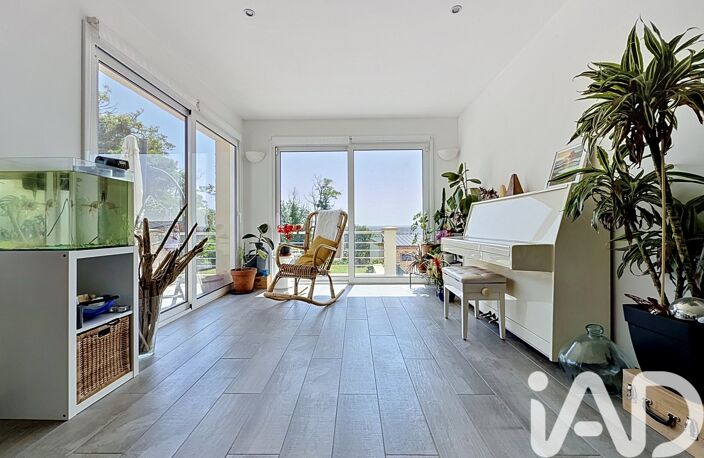 Vente Maison d'architecte 8 pièces — photo 3