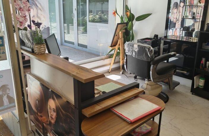 Vente Boutique/Local commercial 75 m&sup2; — photo 2