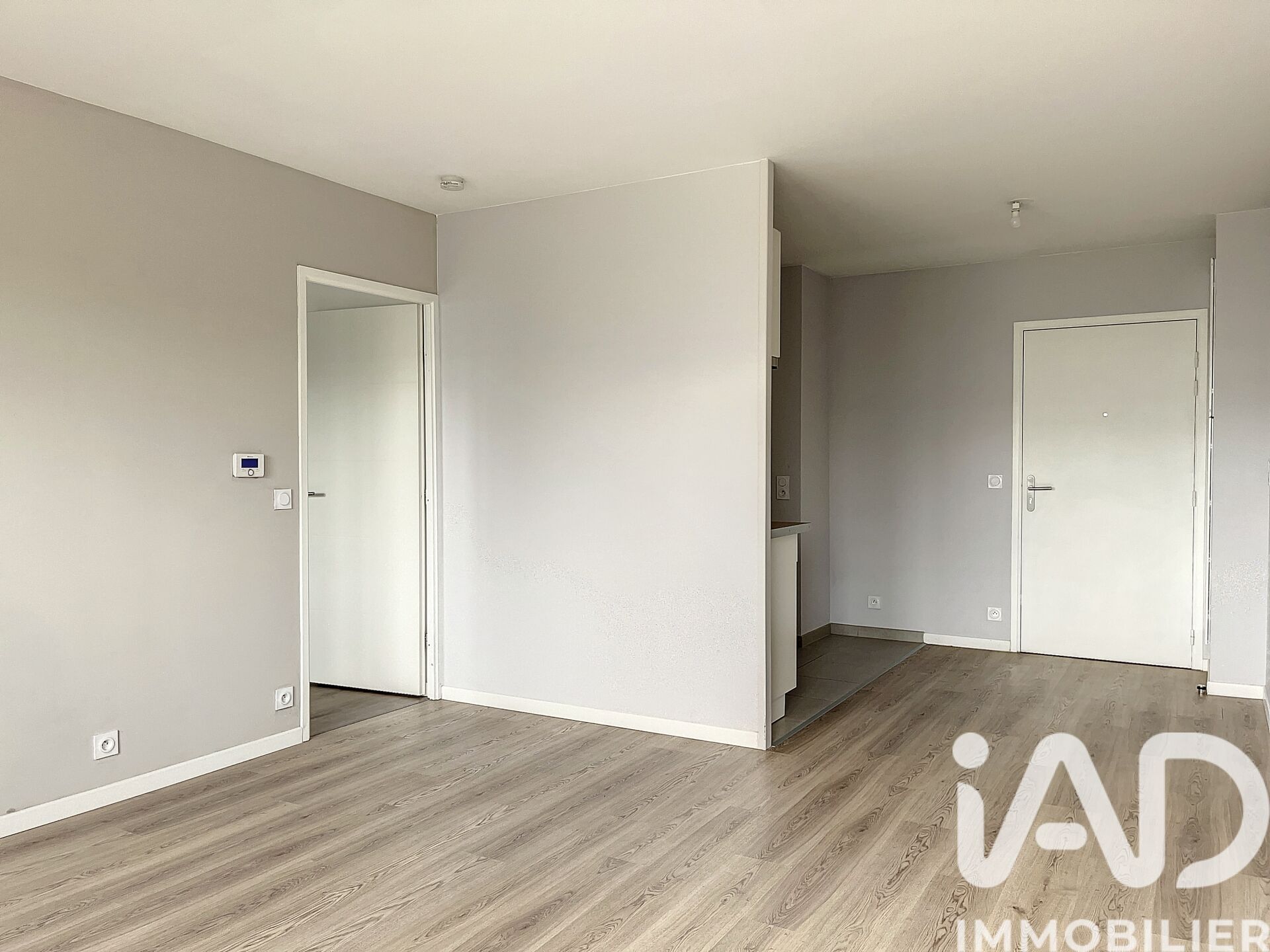 Location Appartement 2 pièces - Photo 2
