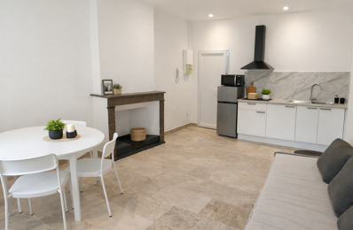 Studio  26 m2 meublé rénové — photo du bien