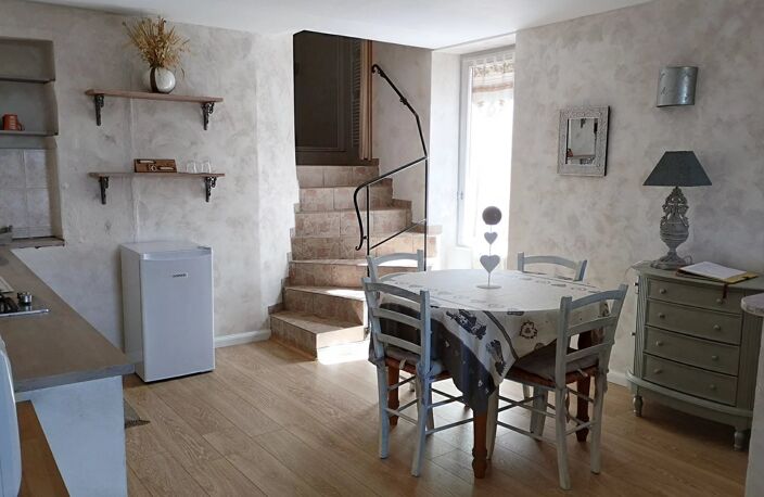 COURSEGOULES, appartement de charme  5/6P — photo 4