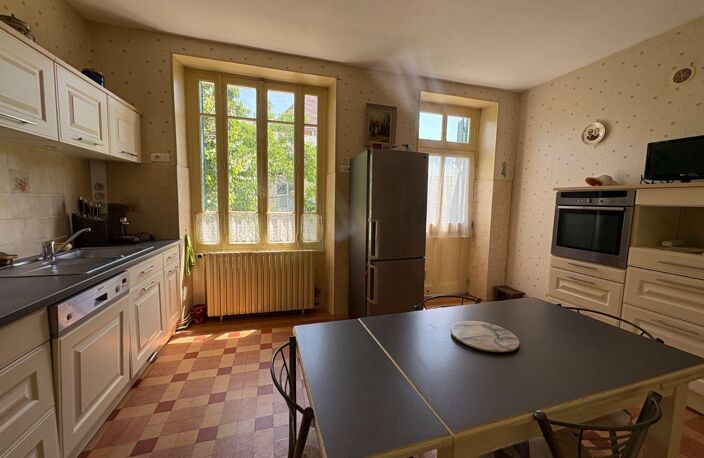 Vente maison 7 pièces 188 m² Saint-Gaultier (36800) — photo 5