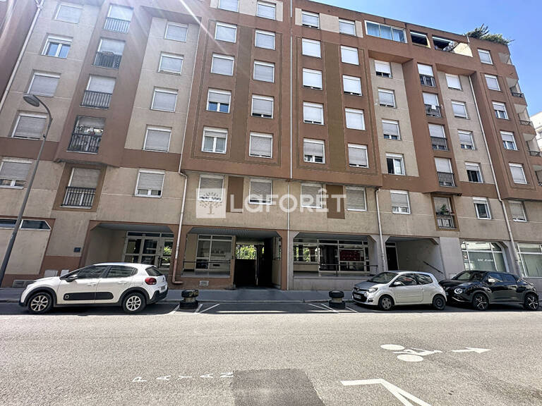 Garage Lyon 2 - 13 m2 — photo 1