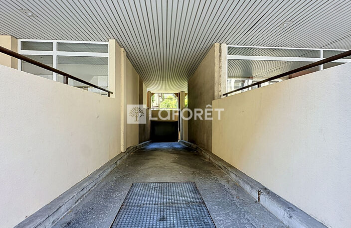 Garage Lyon 2 - 13 m2 — photo 4