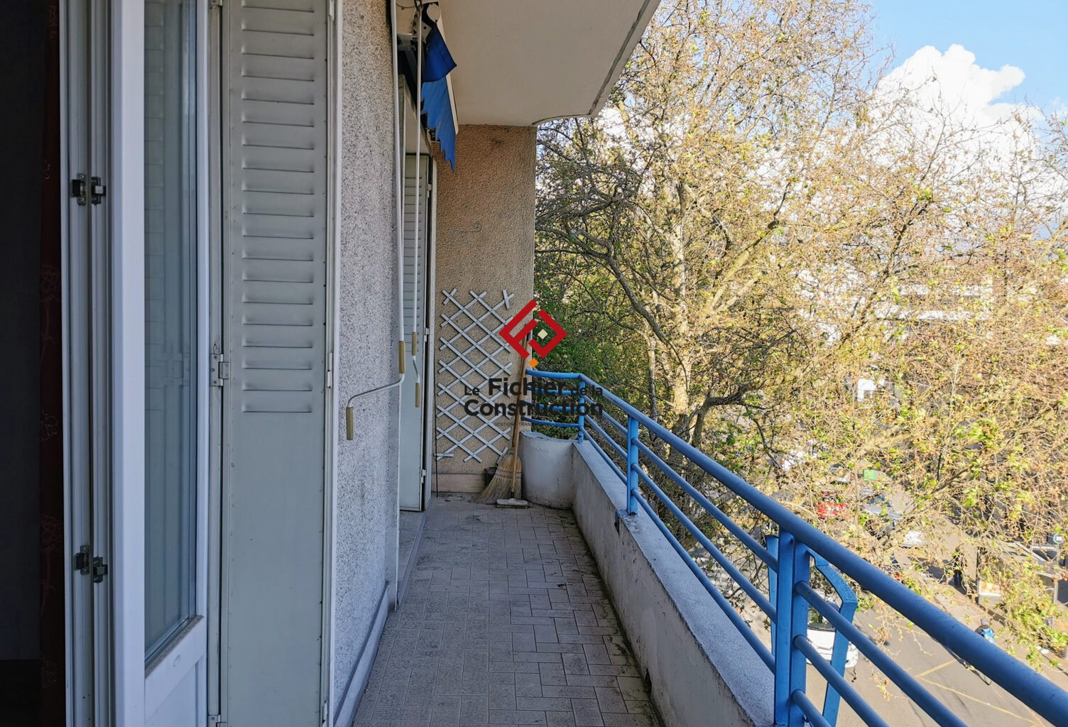 Grand T2 avec balcon secteur chorier — photo 1
