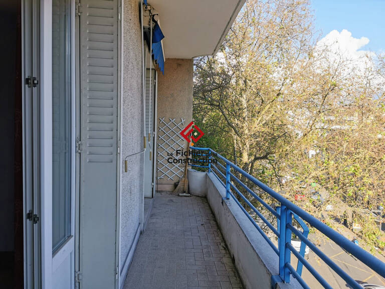 Grand T2 avec balcon secteur chorier — photo 1