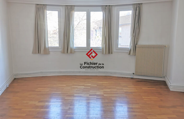 Grand T2 avec balcon secteur chorier — photo 3
